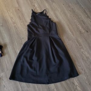 Sleeveless black dress